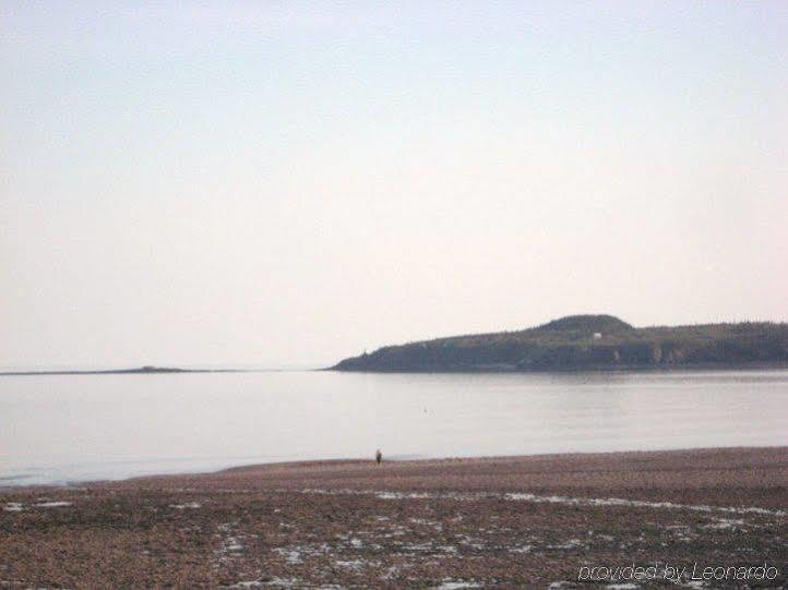 Moore'S Specialties Fundy Bay House Rental Gardner Creek Экстерьер фото